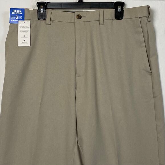 Haggar Performance Flex Classic Fit Beige Pants Size 38x30 NWT - Picture 2 of 10